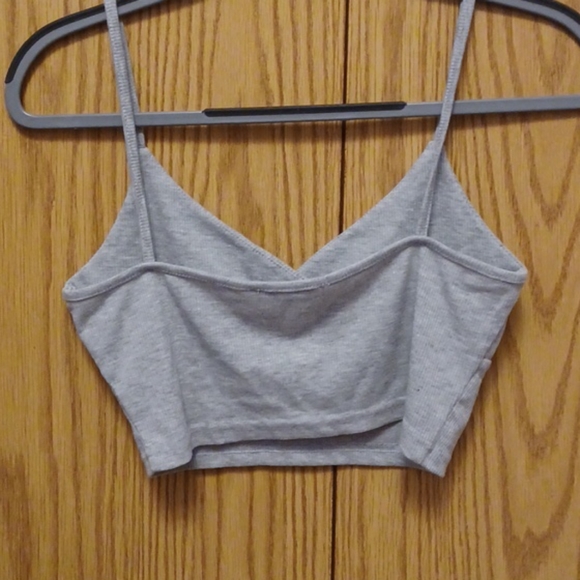 Grey SHEIN crop - Picture 2 of 3